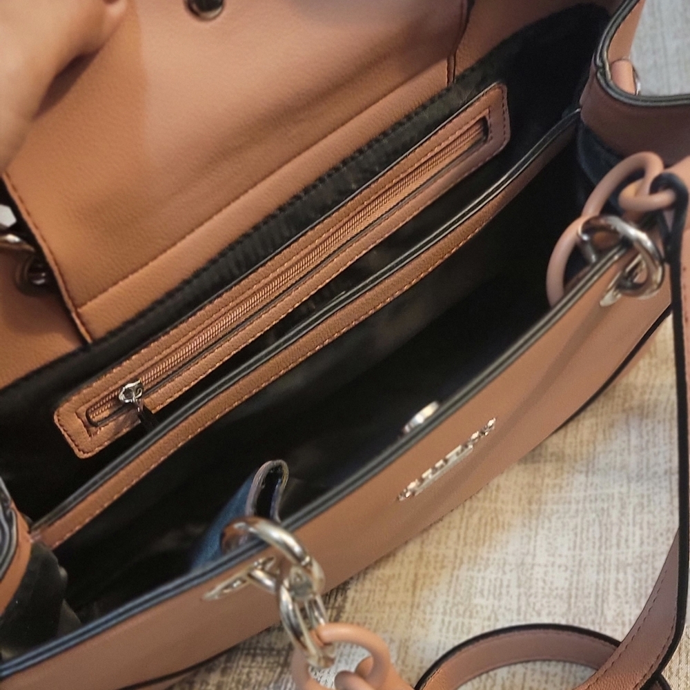 🔥Guess Madsen Logo Satchel With New Wallet Shoulder /Cross body bag - Picture 7 of 15